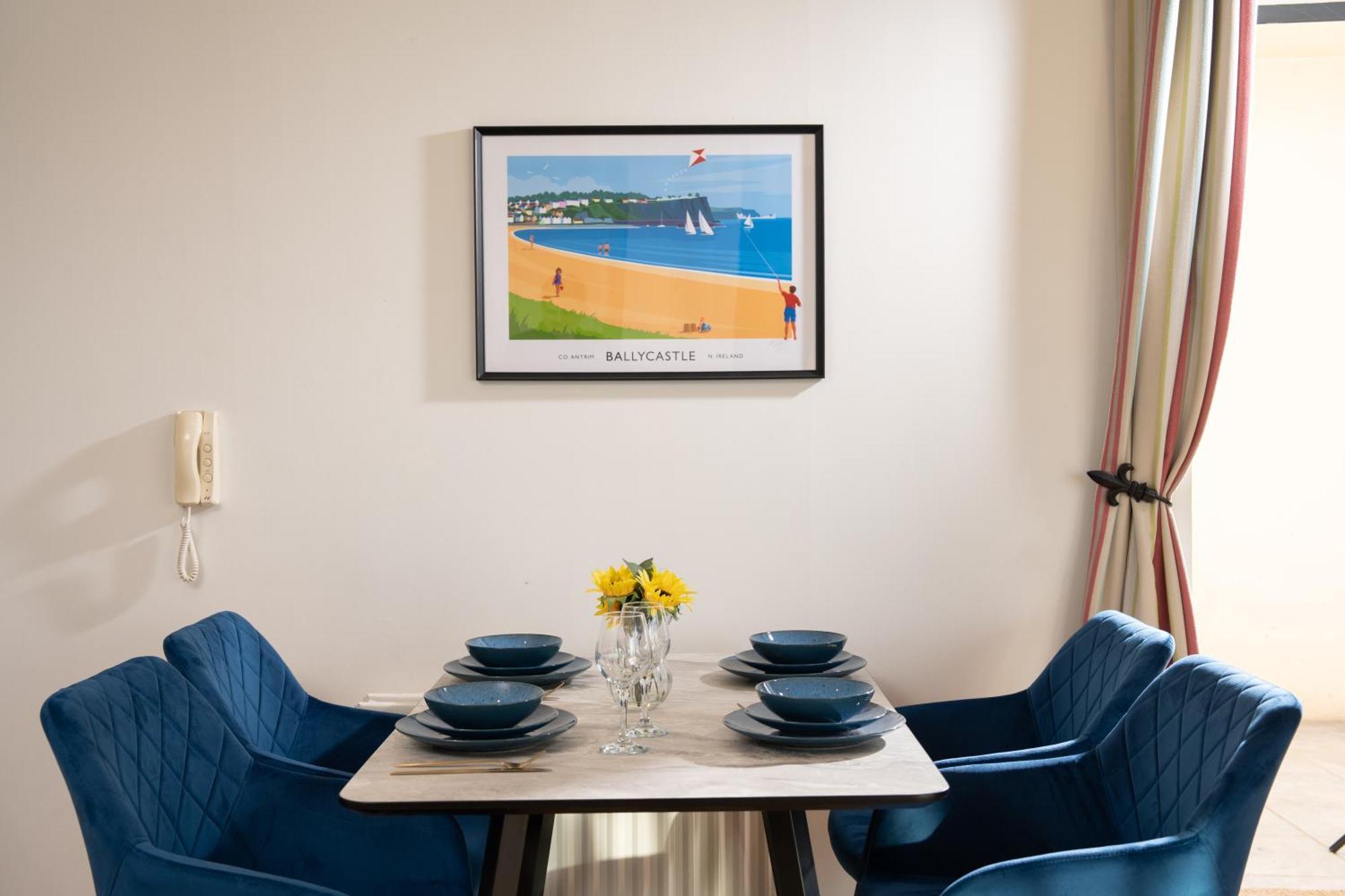 River Side Apartment, City Centre - Beautiful View And Free Parking! Belfast Extérieur photo